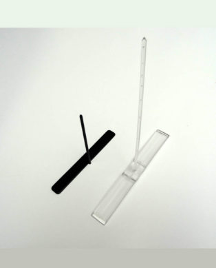 pieds-pour-panneaux-cartons-rembordes