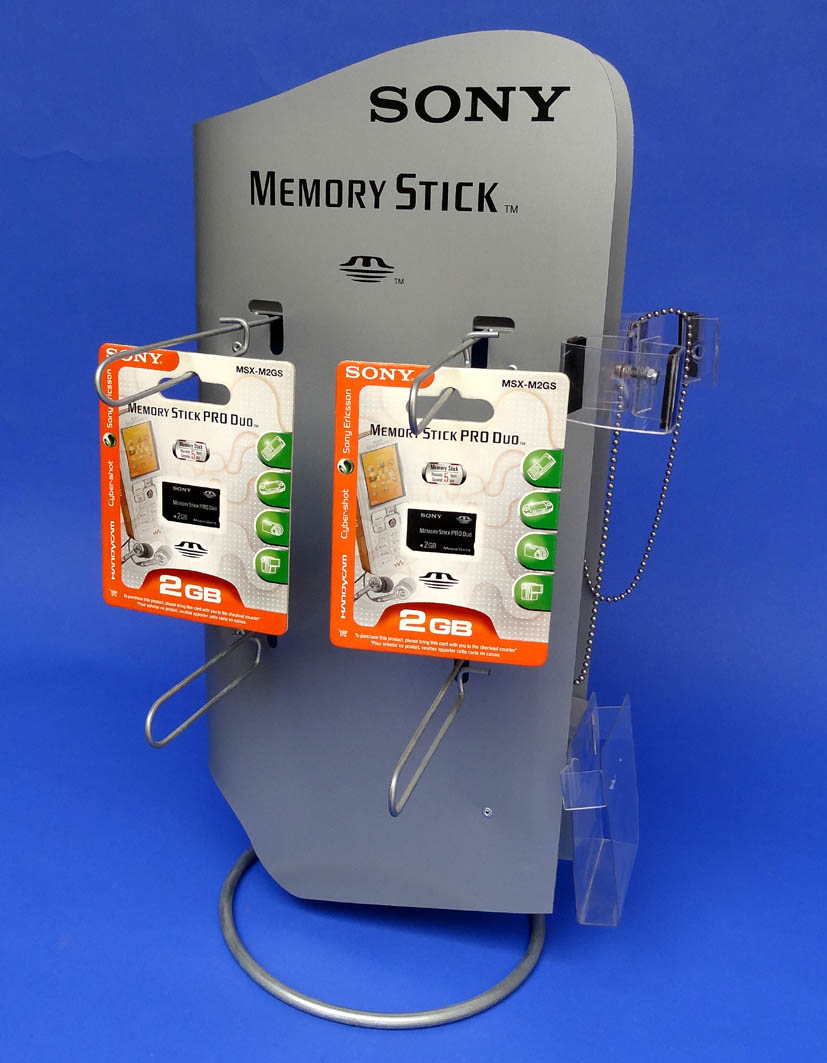 presentoir-tourniquet-carte-memoires